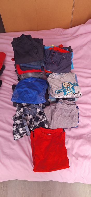 Lot vêtements garçons 8 ans