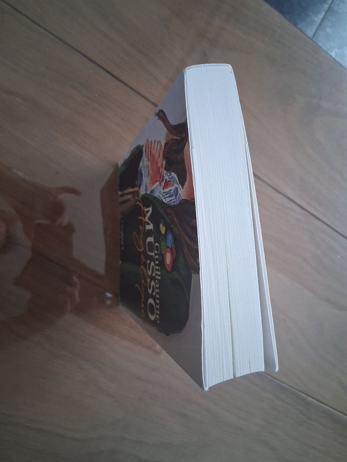 Livre Angélique (Musso) - photo numéro 3
