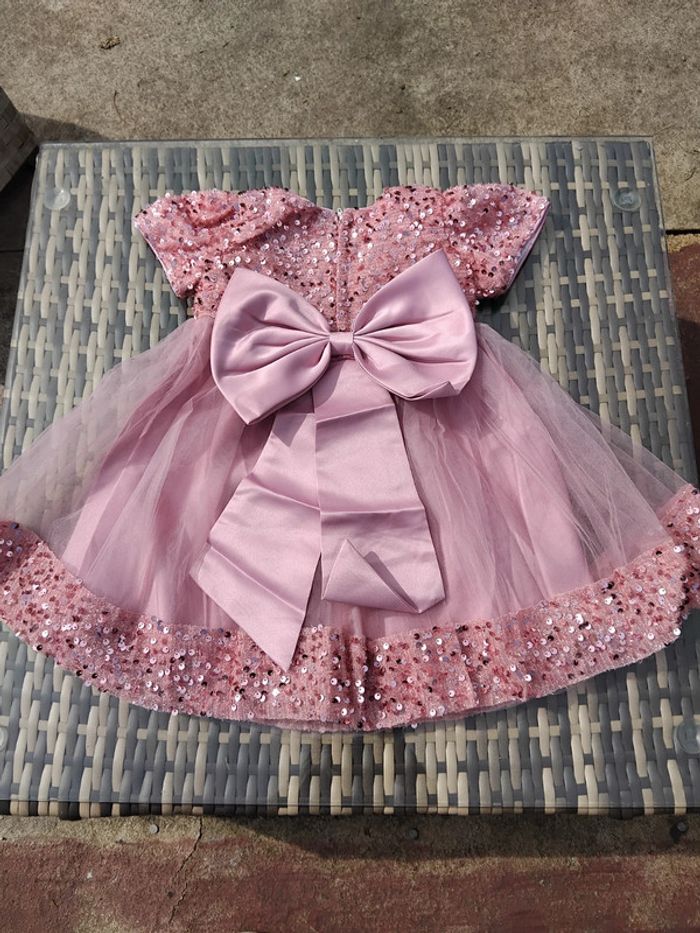 Magnifique robe de cérémonie cocktail soirée bebe fille 18.24 mois - photo numéro 2