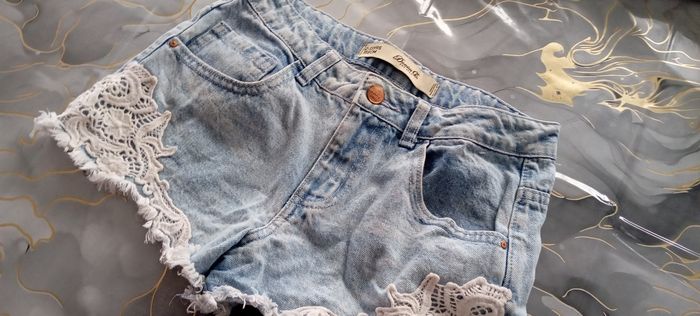Short jeans dentelles denim H&M 12-13 ans - photo numéro 2