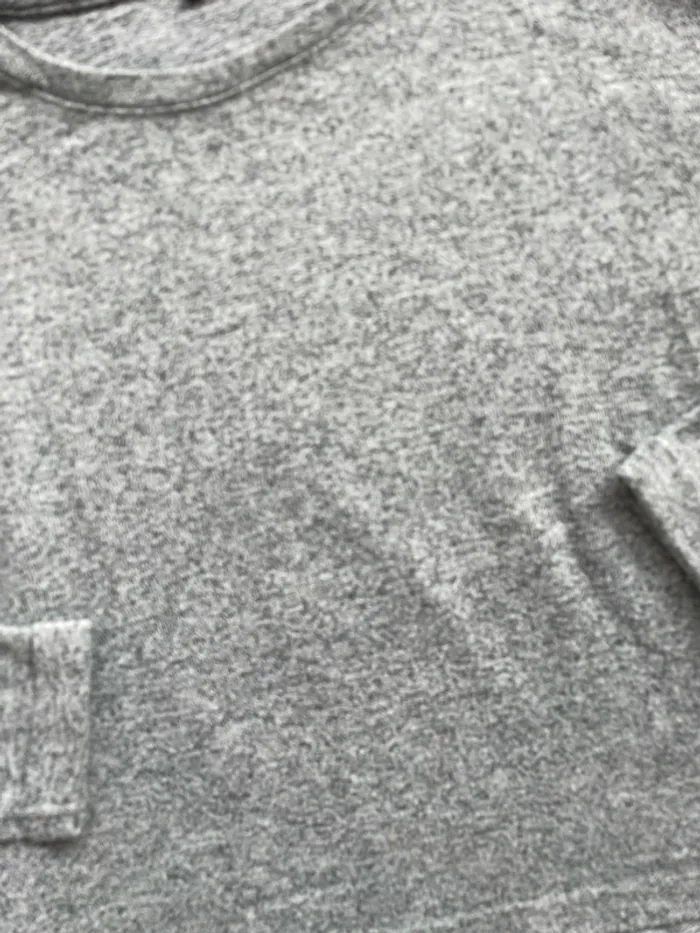 Pull gris fille Kiabi 10 ans - photo numéro 2