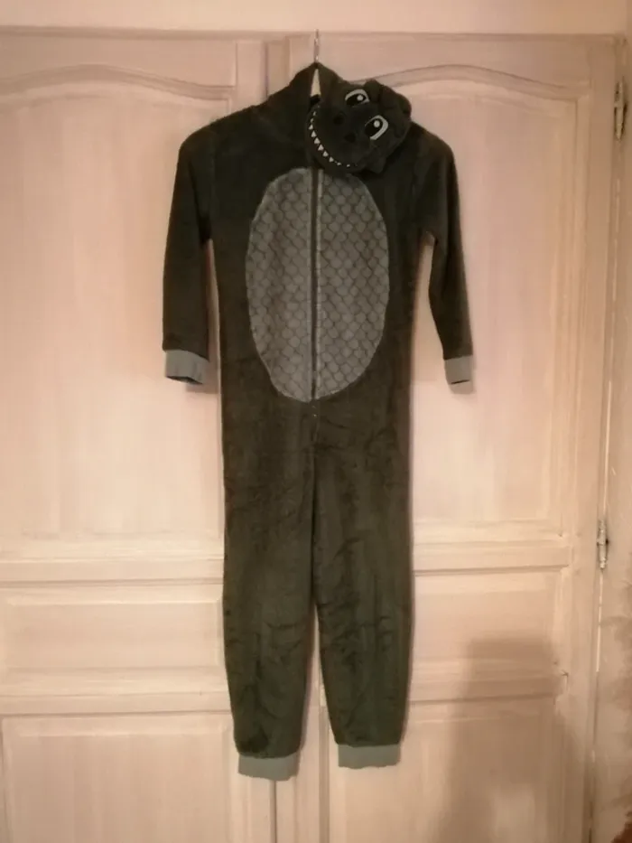 Combinaison pyjama dinosaure
