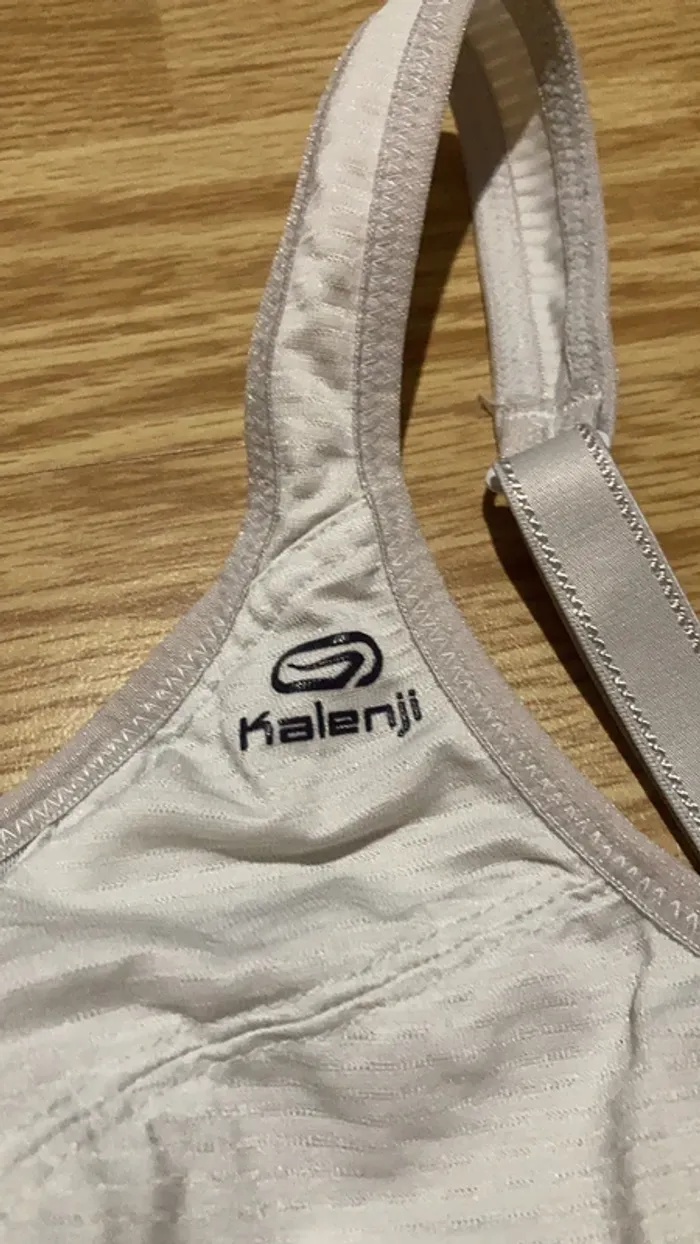 Soutien gorge de sport 70C - photo numéro 3