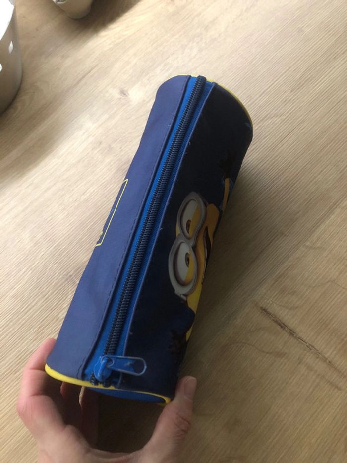 Trousse scolaire Minions - photo numéro 2