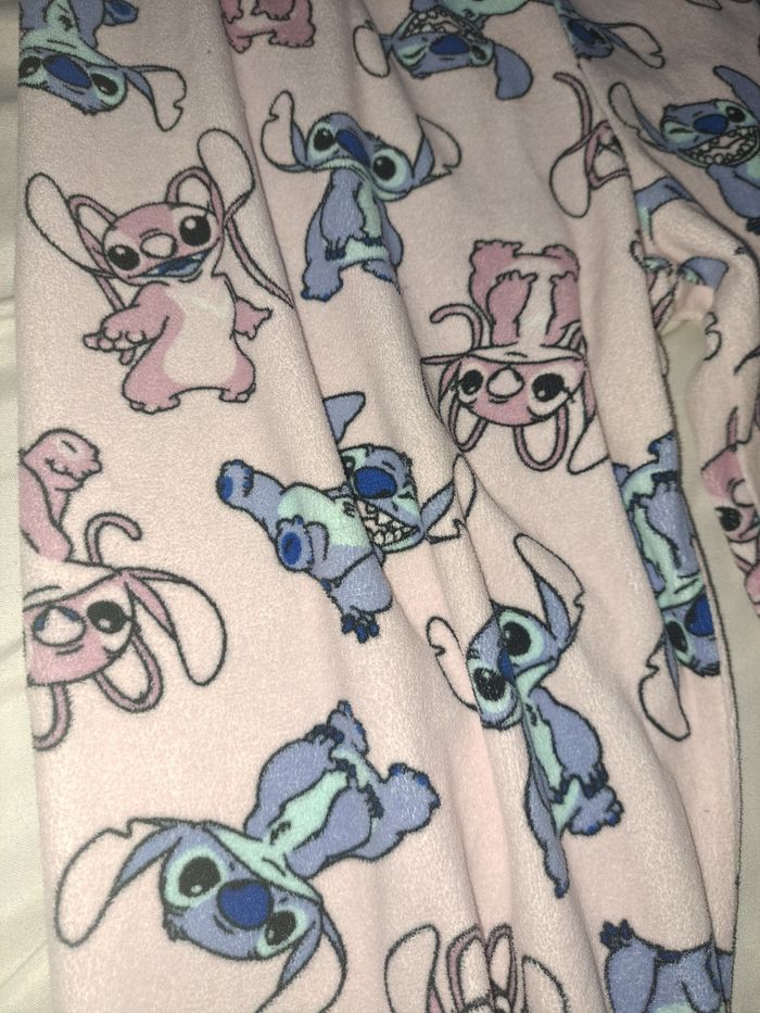 Pyjama "Stitch" - photo numéro 10