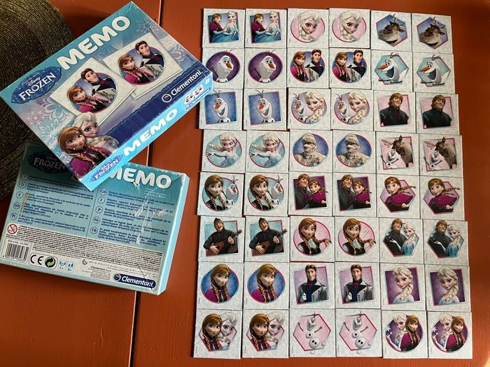 Jeu Mémo La reine des neiges  Clementoni