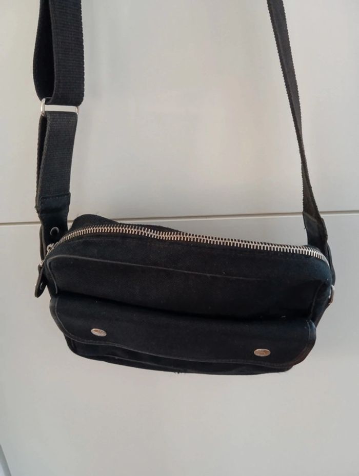 Sac bandoulière en tissus détails cuir  
De la gamme perfecto by Schott - photo numéro 3
