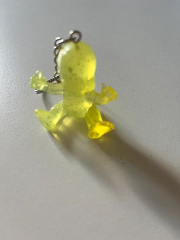 Porte clé babies jaune fluo