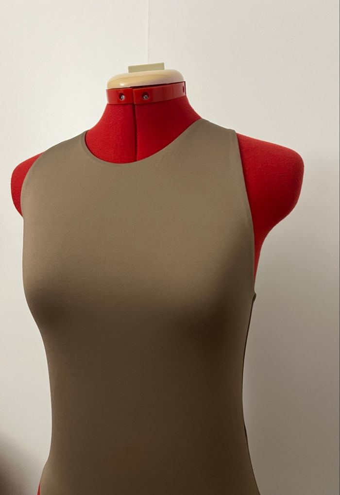 Body sans manches beige Stradivarius - photo numéro 2