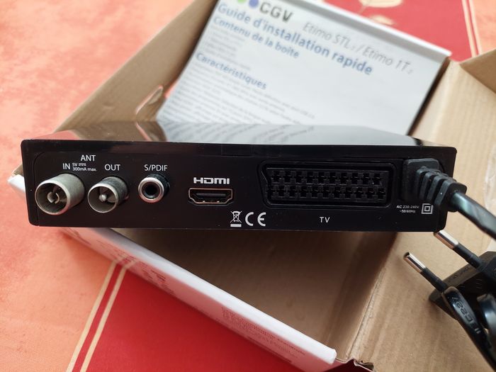 Récepteur enregistreur TNT HD - photo numéro 2