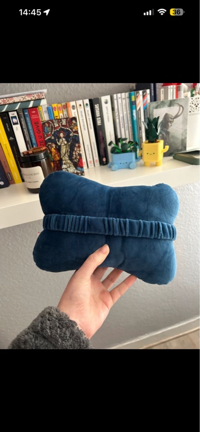 Coussin Spiderman pour appui tête miniso - photo numéro 2