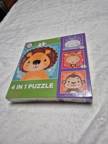 Boîte neuve de 4 puzzles 4 pièces