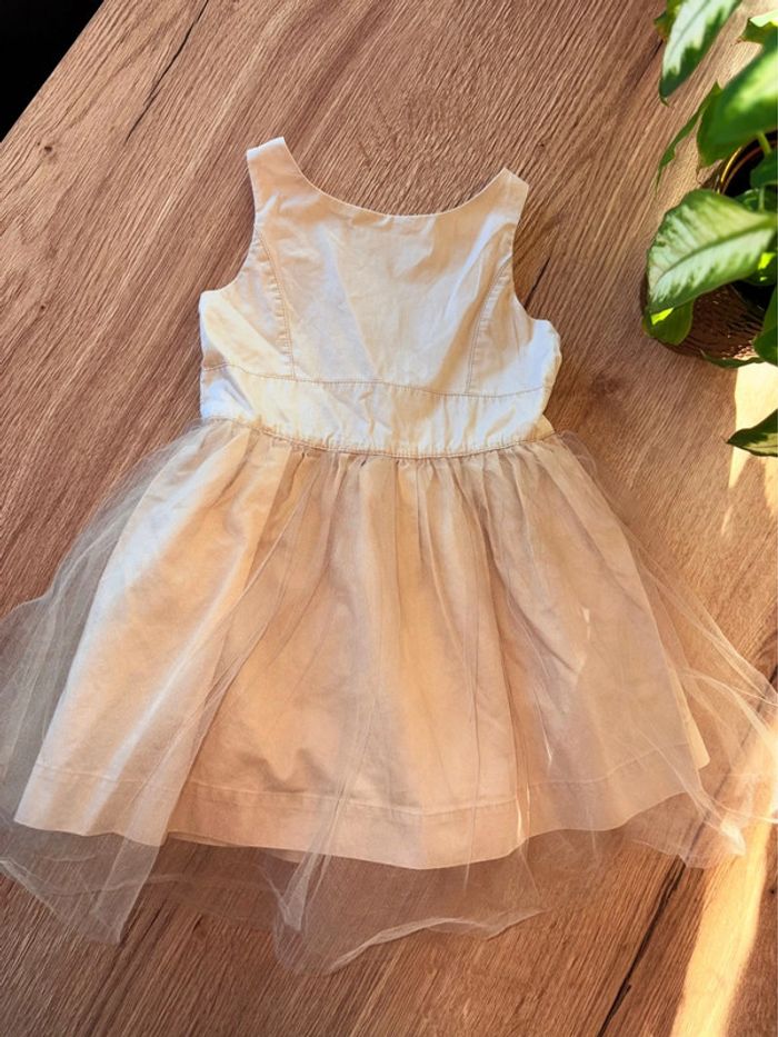 Robe vertbaudet cérémonie or avec tulles 3 ans