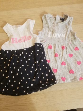 Lot 2 robes 3 mois
