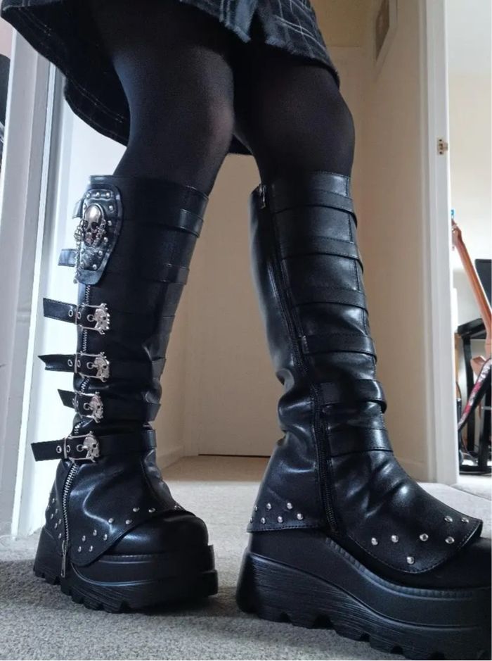 Bottes gothiques skull