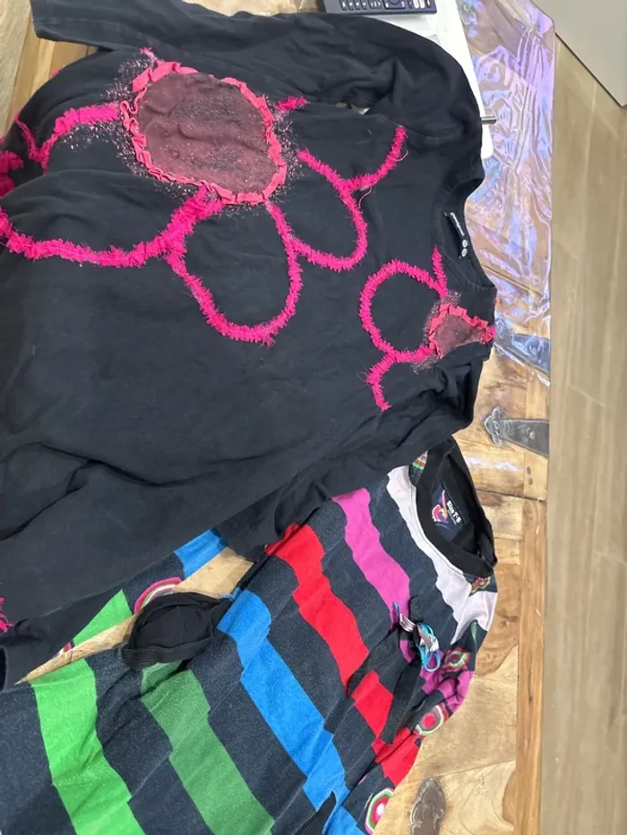 Lot 2 robes desigual 7/8 ans