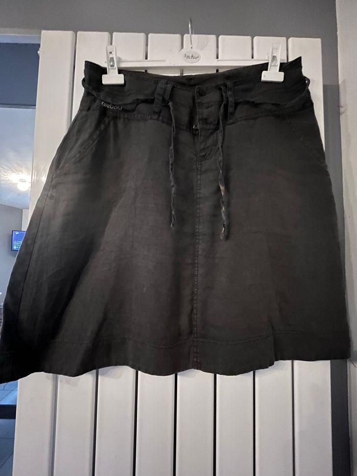 Jupe courte - photo numéro 3