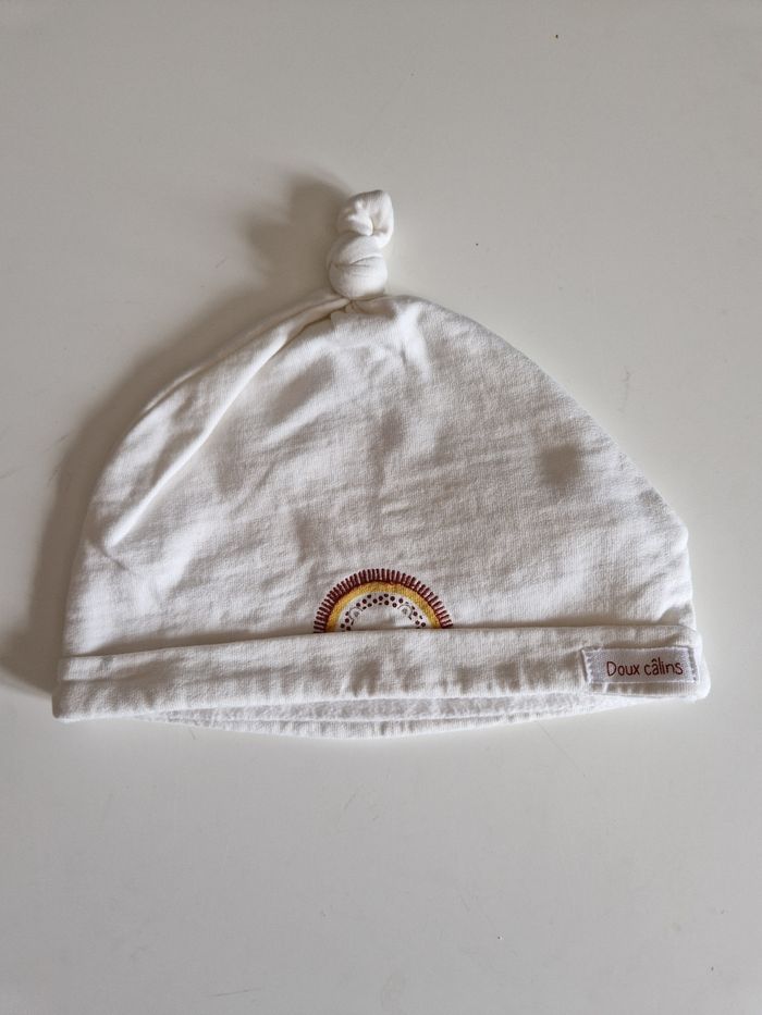 Bonnet en coton crème bébé - photo numéro 1