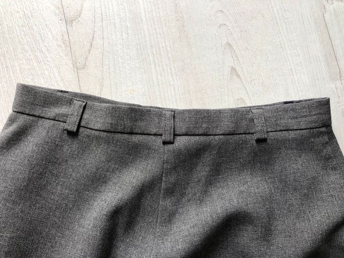 1117--pantalon de tailleur gris T 40 (38) porté 1 fois - photo numéro 7
