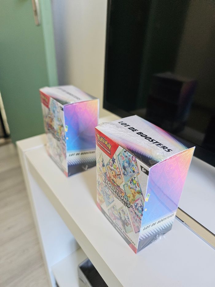 Bundle Pokemon 8.5 Évolution Prismatiques - photo numéro 2