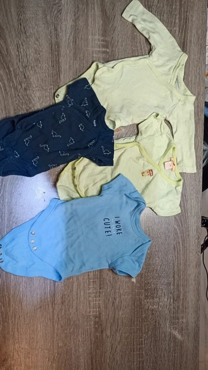 Bodys garçon 1 mois