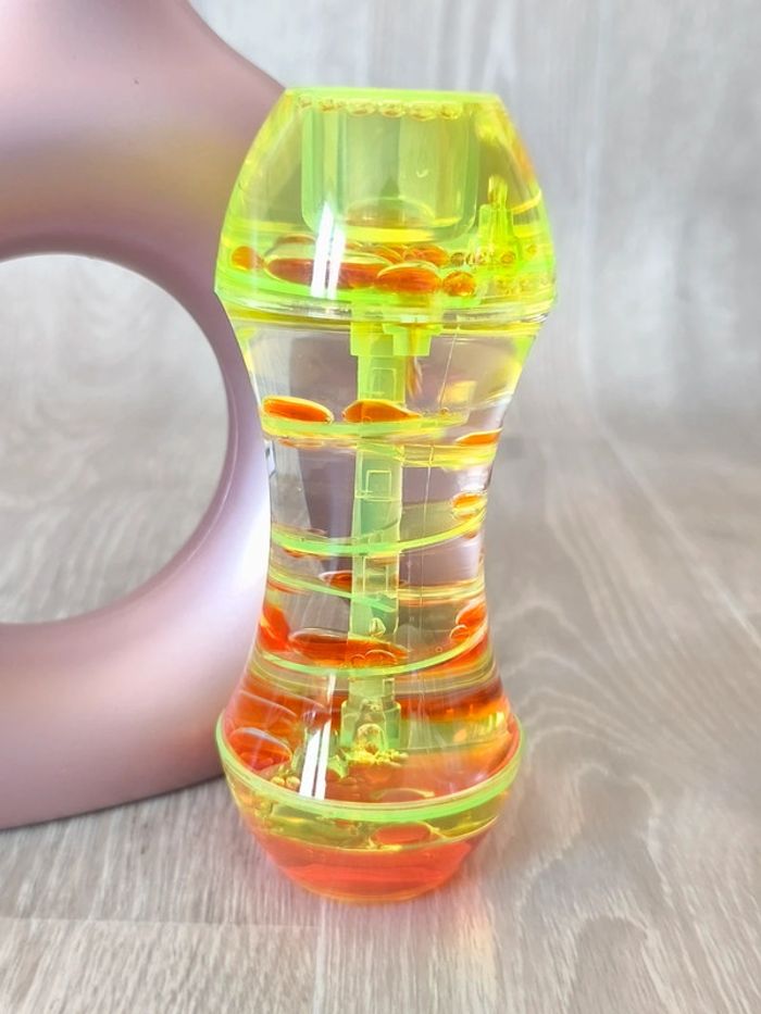 Sablier à huile en spirale apaisant jaune et orange - photo numéro 2