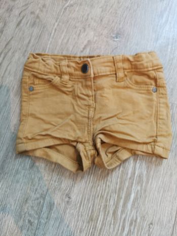 Short little cigogne