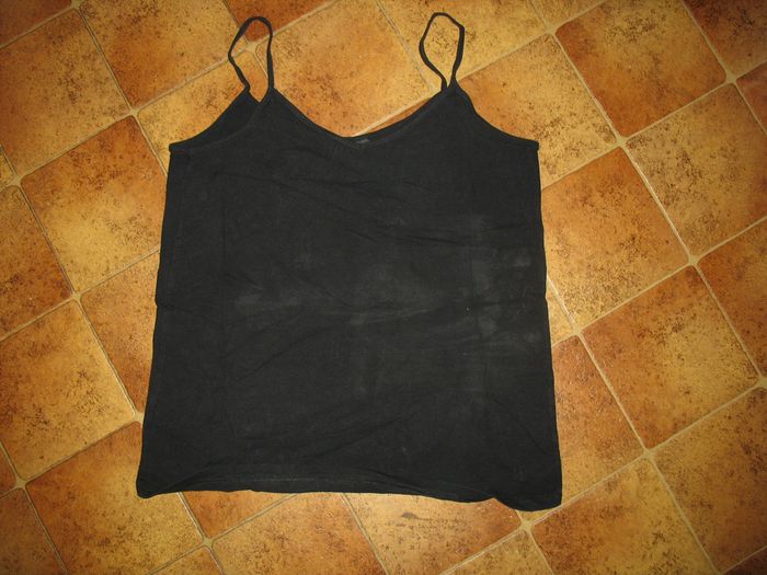 LOT DE 9 VÊTEMENTS DE GROSSESSE "KIABI" - TAILLE 42 / 44 - n°05 - photo numéro 9