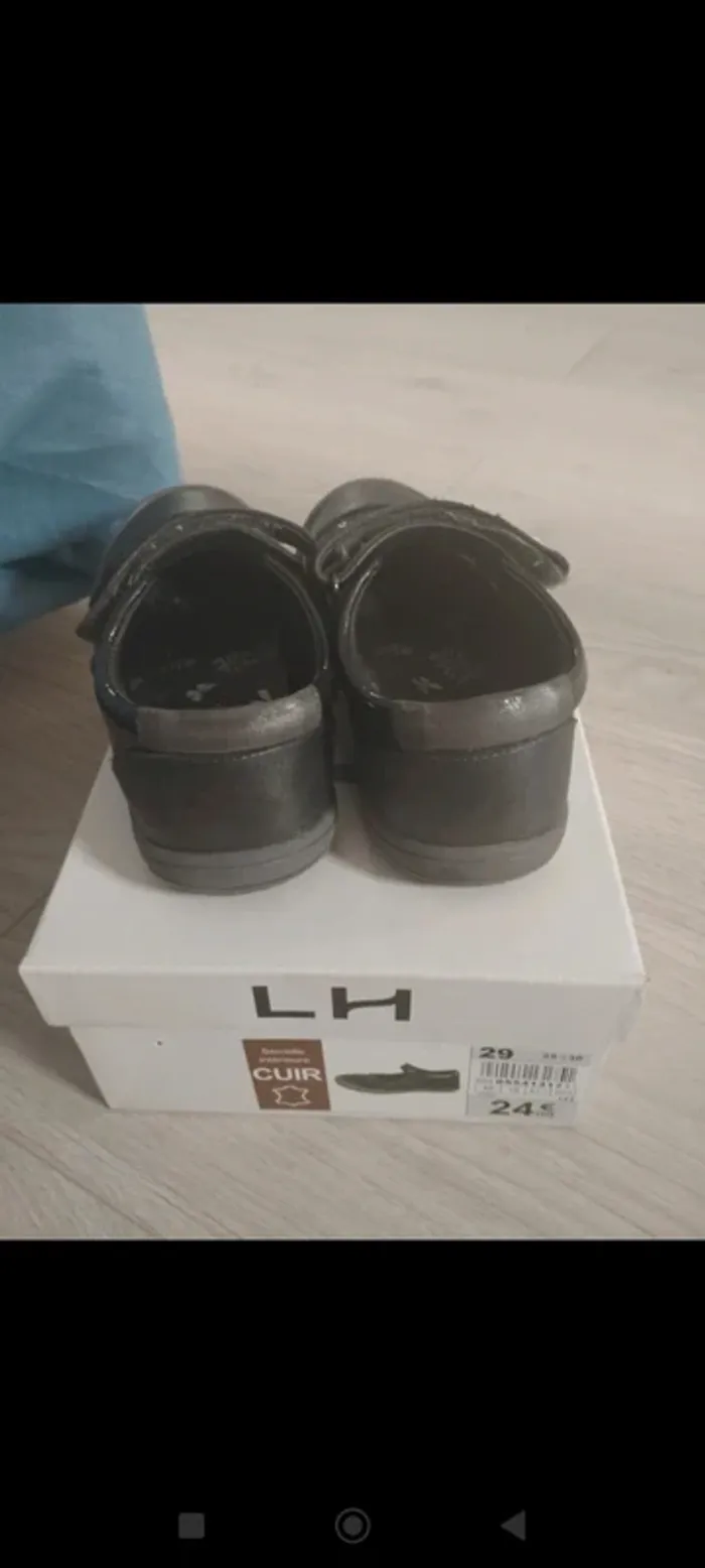 Chaussures style babies pointure 29 - photo numéro 5