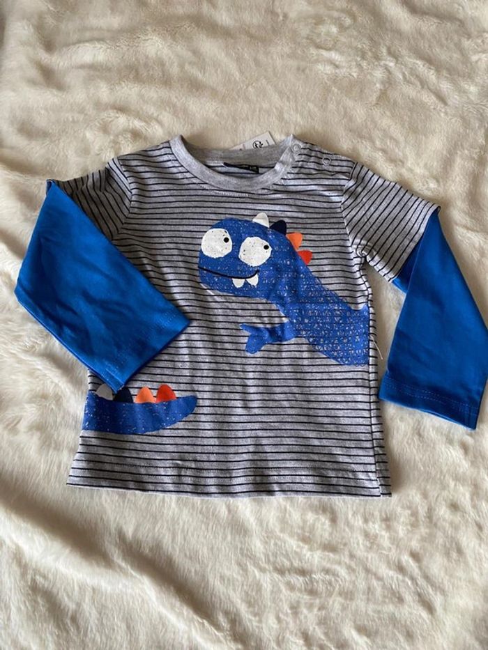 Tee shirt manche longue dinosaure