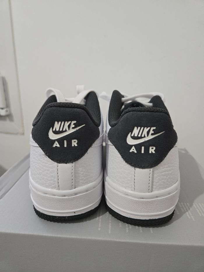 Nike air force 1 taille 35 neuves blanc gris Authentiques - photo numéro 4