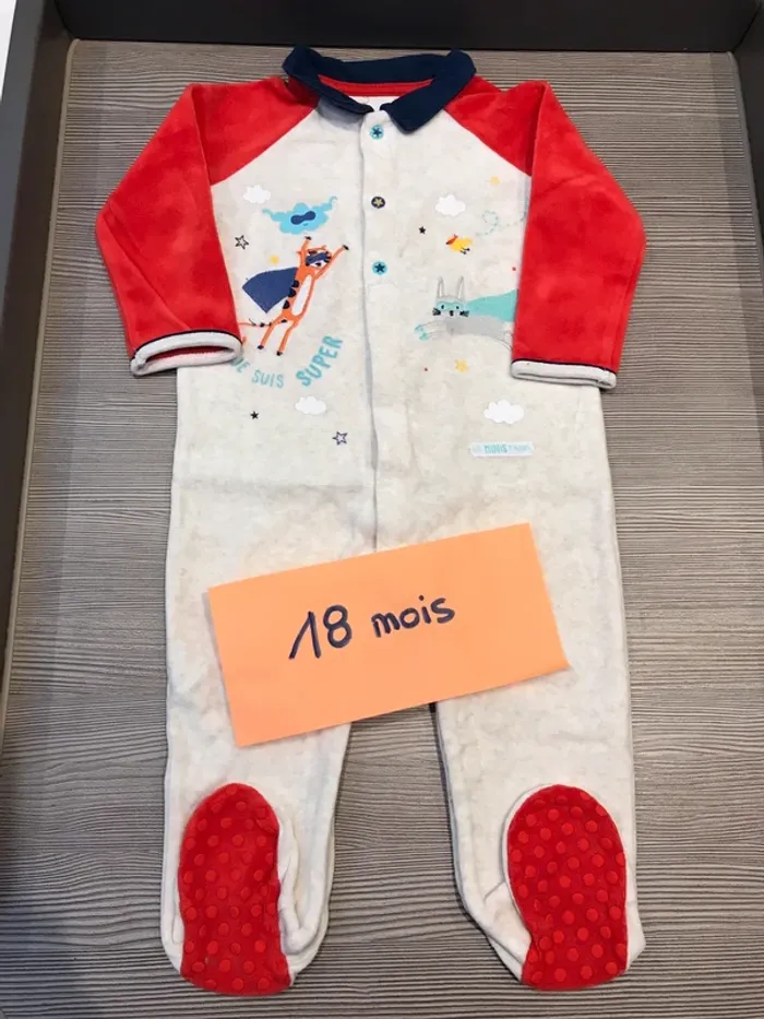 Pyjama beige mini héros Sergent Major 18 mois 🦊