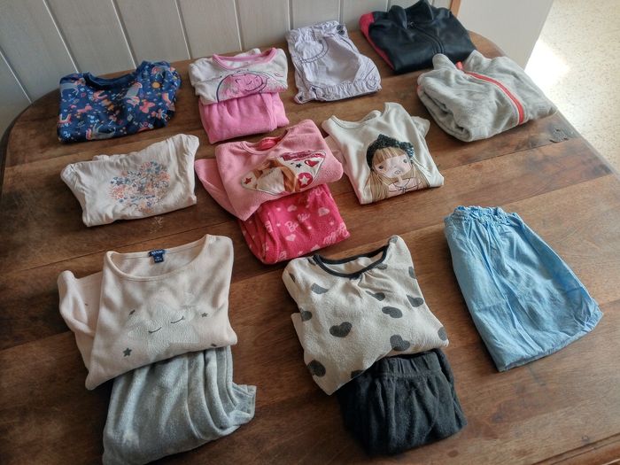 Lot fille 4 ans – Automne/Hiver - photo numéro 2