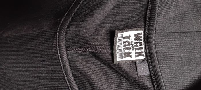 Robe noire - photo numéro 3