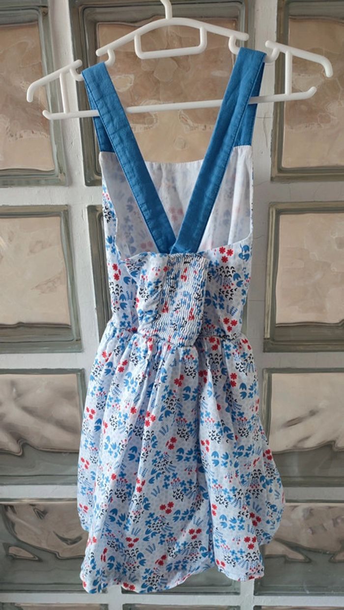 Robe fleurie Okaïdi 5 ans - photo numéro 4