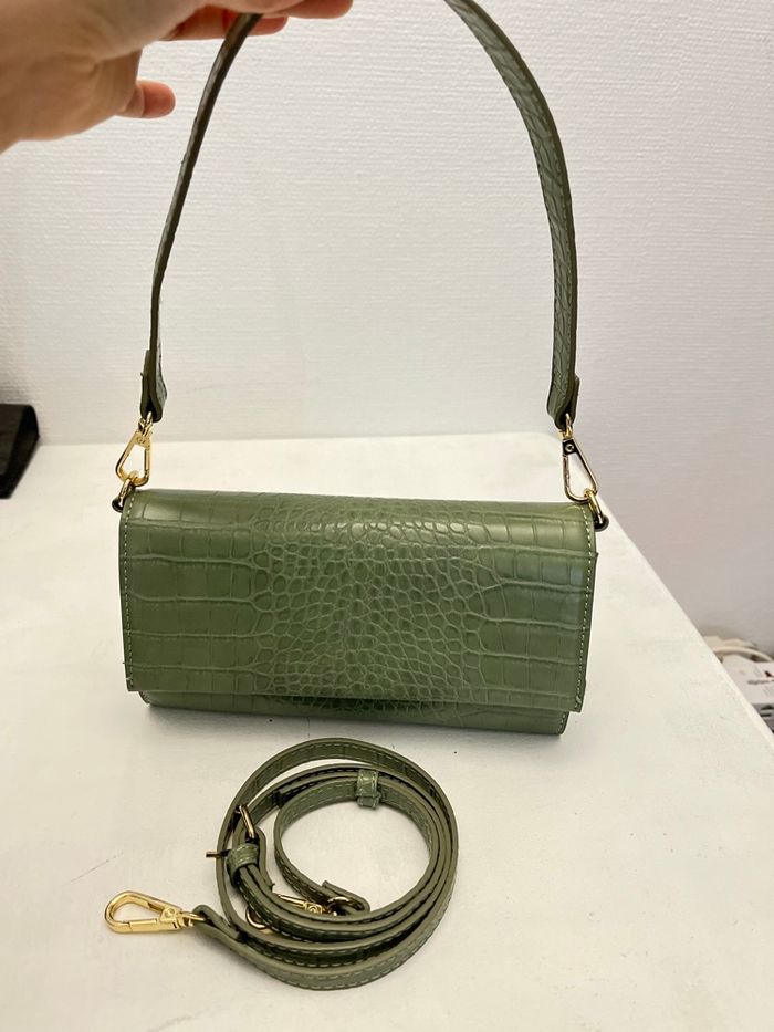 Sac à main et aussi bandoulière, marque Bijoux Brigitte - photo numéro 5