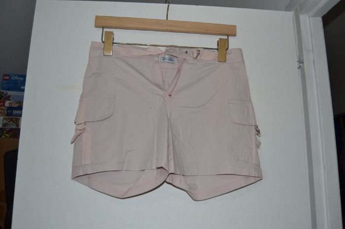 short beige