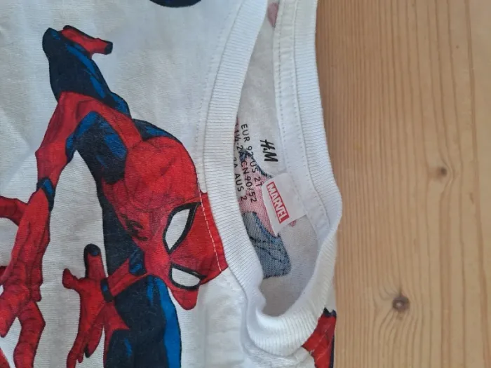 T-shirt spiderman - photo numéro 2
