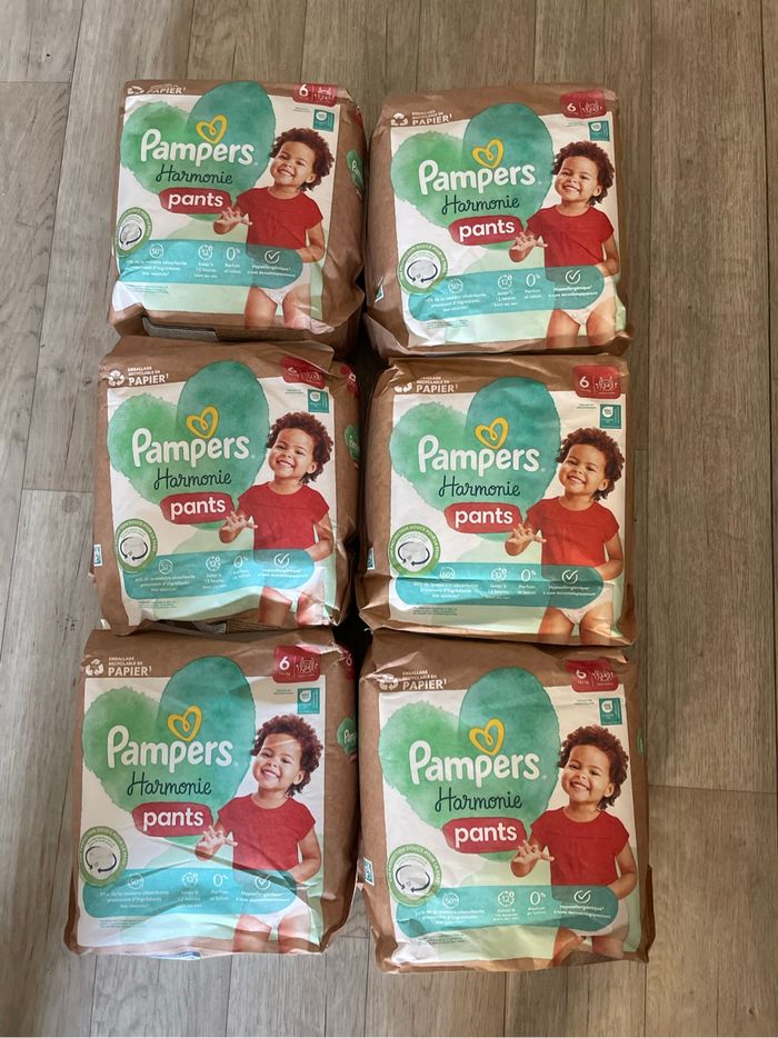 Mega pack de 144 couches pampers harmonie taille 6 neuf