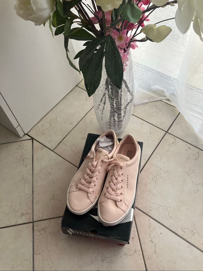 Très belles baskets rose pâle Skechers T.40 🌸 - photo numéro 10