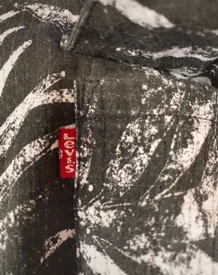 Chemise Levis taille XS coupe oversize Neuve - photo numéro 4