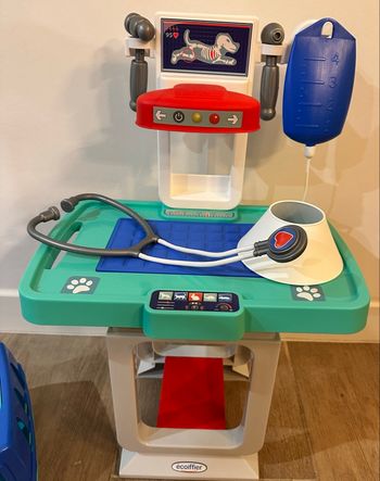 Station vétérinaire enfant + accessoires 