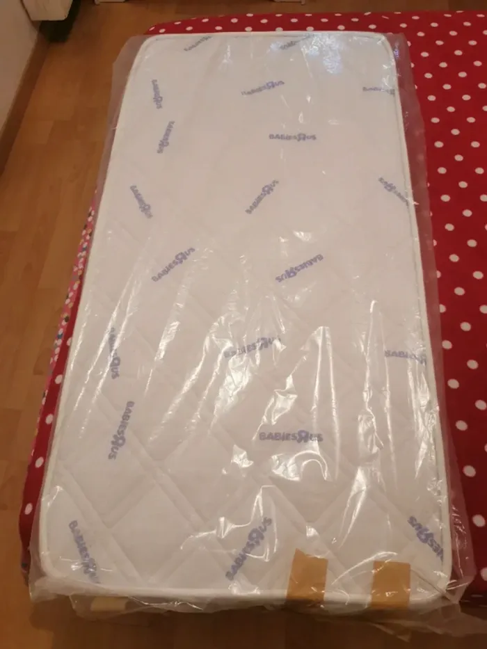 Matelas lit bébé
