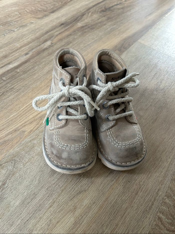 Chaussures T26 kickers