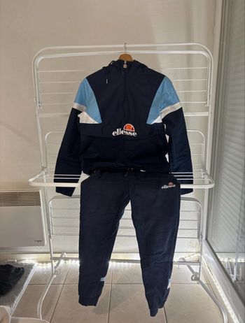 Ensemble de survêtement ellesse 