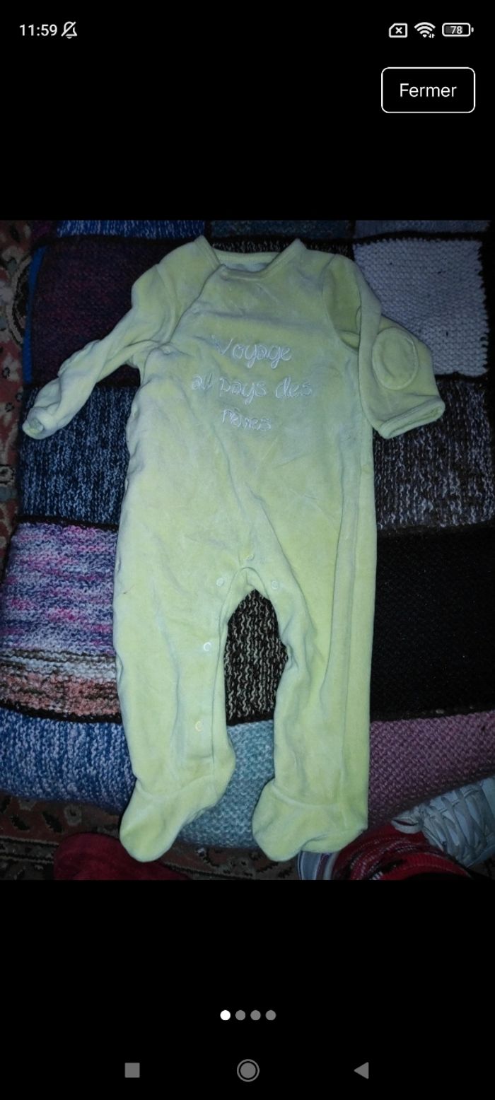 Très beau pyjama bébé e16