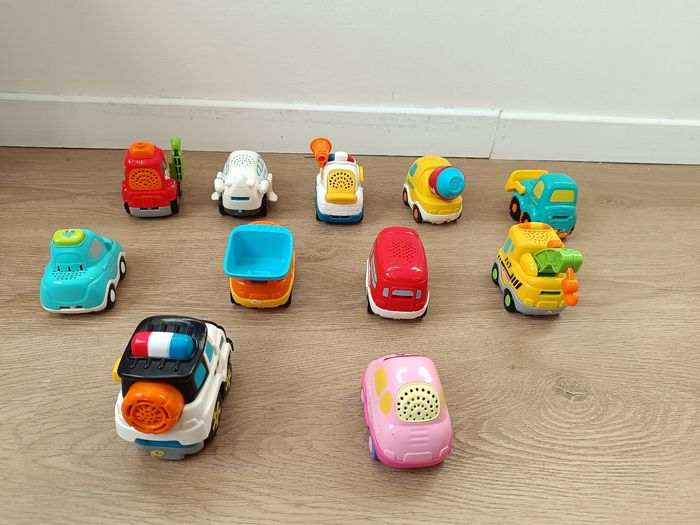 Lot 12 voitures tut tut bolide - photo numéro 3