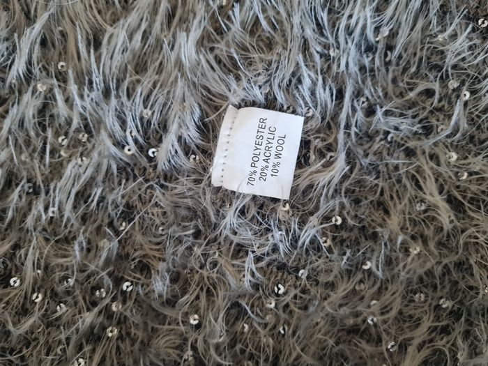 Gilet gris avec strass - photo numéro 6