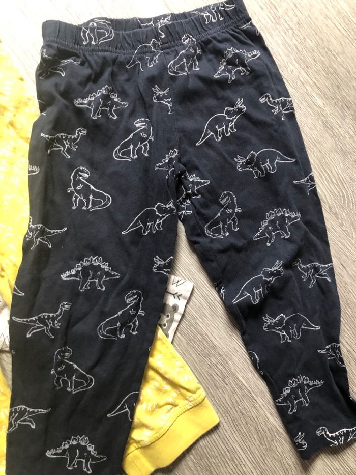 Lot bas de pyjama - photo numéro 2