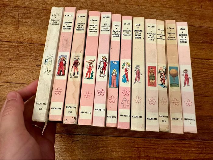 Lot de 12 livres Caroline bon état bibliothèque rose anciens vintage Pierre Probst - photo numéro 4